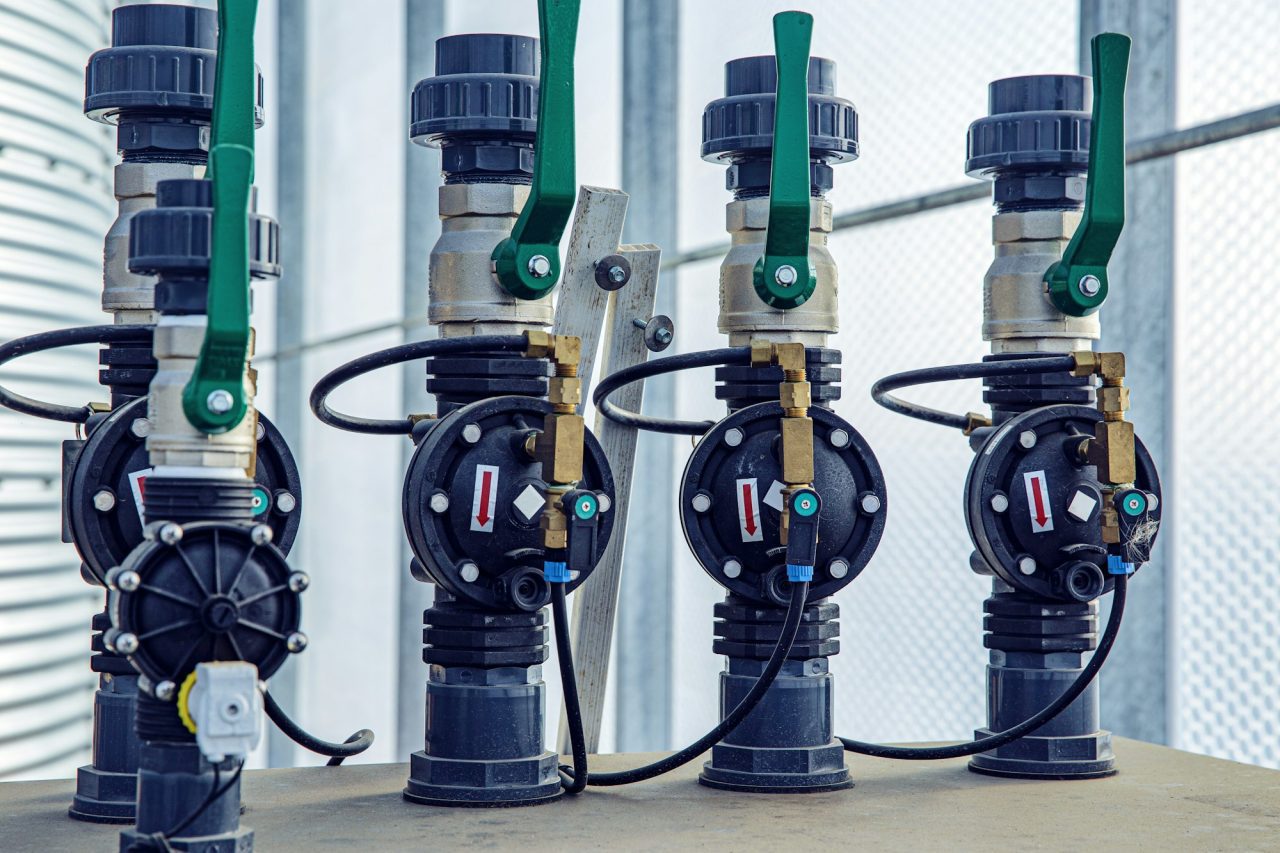 valves-cables-and-piping